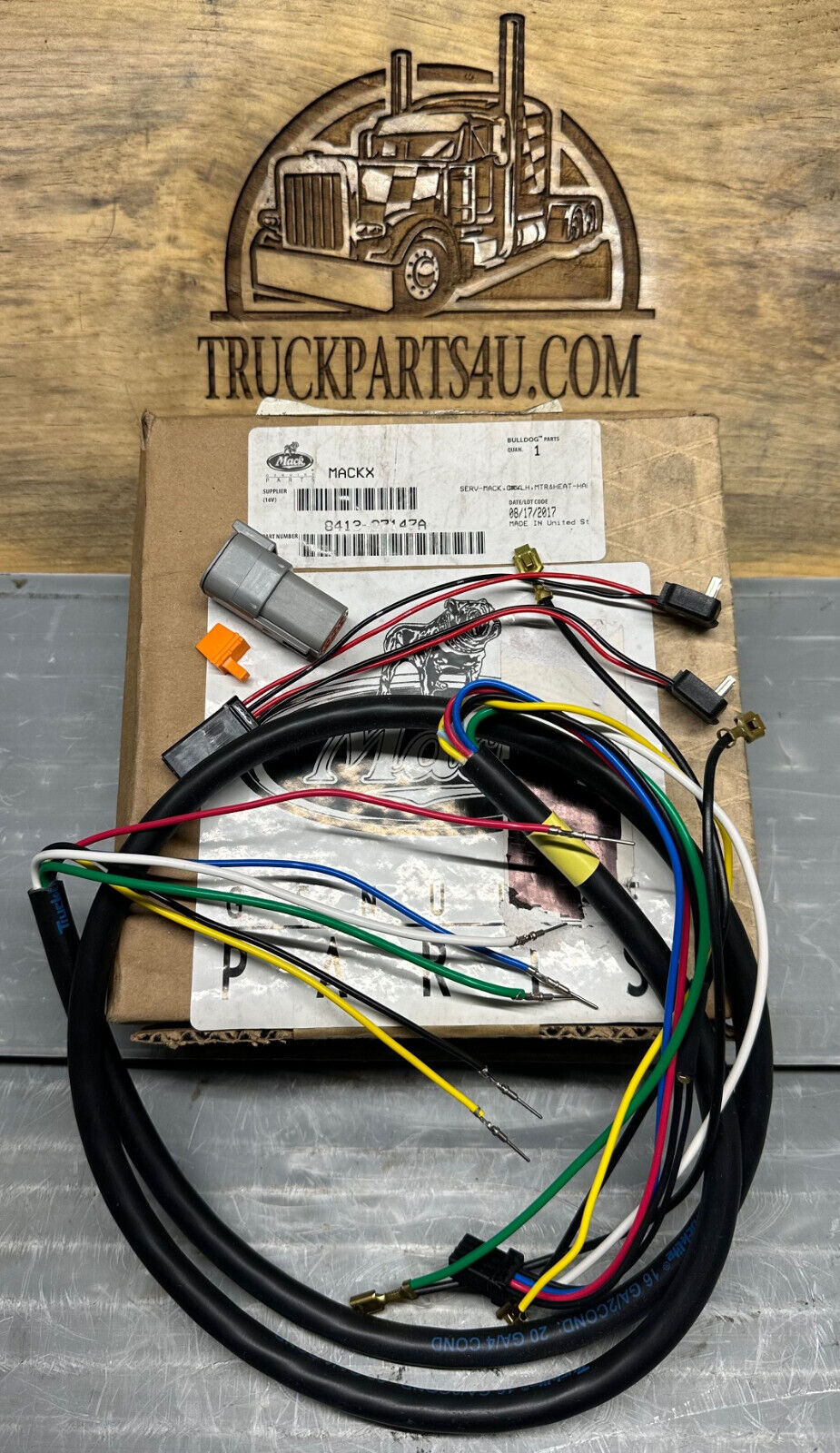 97147A Truck-Lite Mack CX Wiring Harness LH Motor Heater 8413-97147A New Genuine OEM